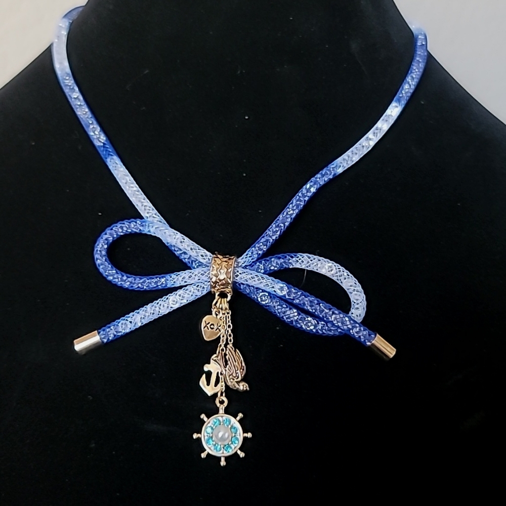 Vintage BETSEY JOHNSON Anchors Away Nautical Mesh Crystal Bow Necklace.